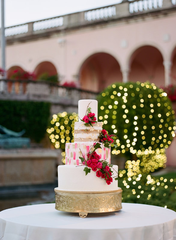 Sarasota wedding -  Ringling Museum wedding – Sarasota wedding planner - pink and gold wedding cake