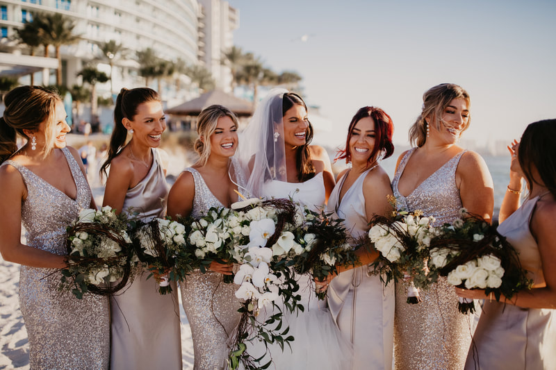Clearwater bride with her bridal party