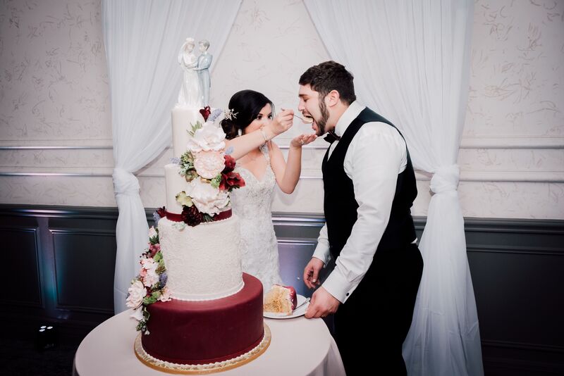 Jennifer Matteo Event Planning –Sarasota wedding planner-Sarasota Jewish wedding- Sarasota wedding-romantic weddings- jewel tone weddings- burgundy and blush wedding-