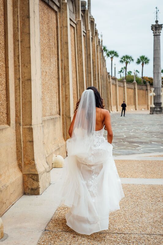 Lakeland wedding – Magnolia Building – Florida Wedding Planner – Jennifer Matteo Event Planning. – Lakeland wedding planner - first look- bride walking up behind groom